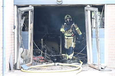 Flinke schade bij woningbrand in Almelo