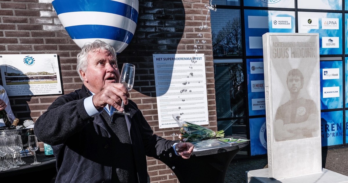 Ode aan Guus Hiddink in De Radstake in Heelweg