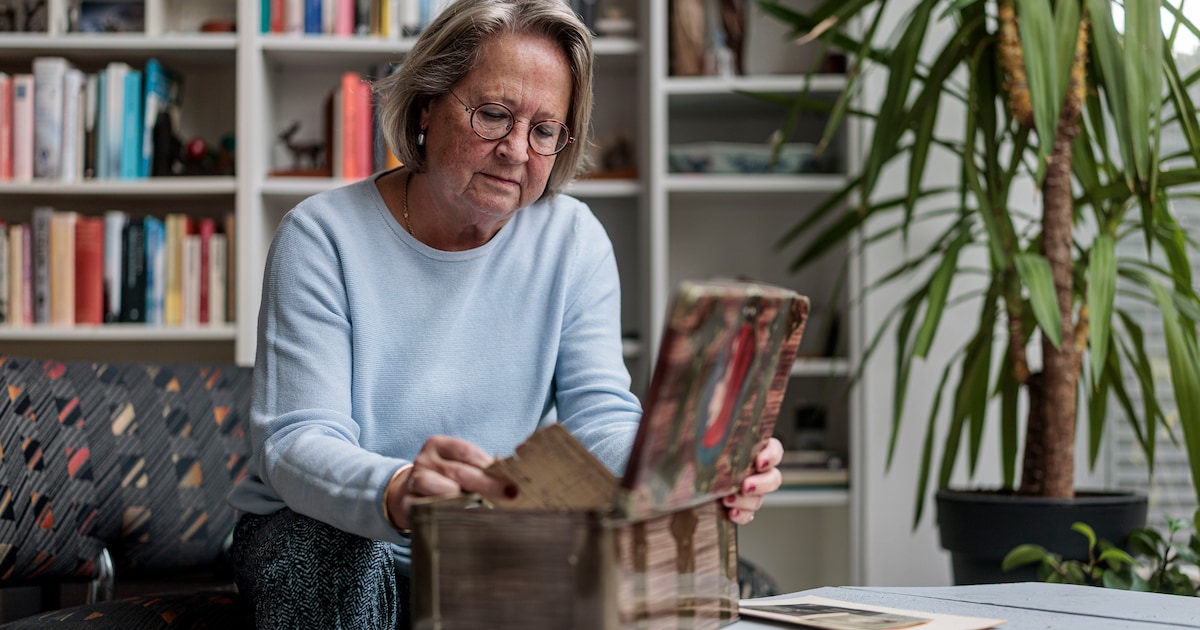 Blikken trommel zet Paulien op het spoor van haar vader: ‘Je moet het verleden nooit verzwijgen’