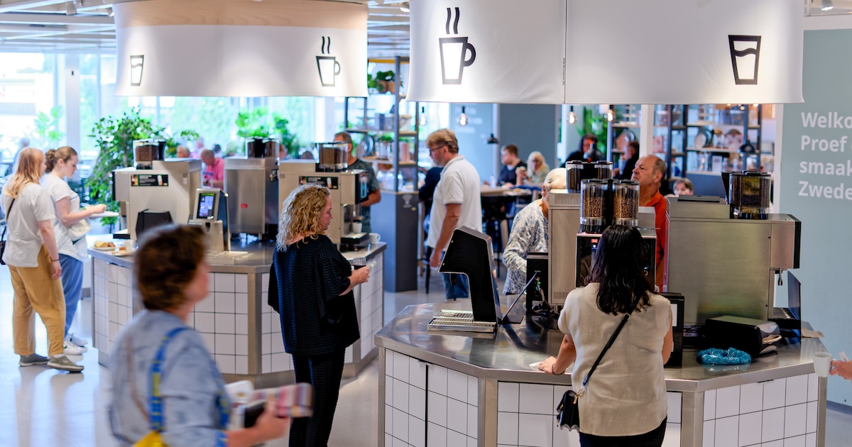 Eindeloos gratis koffie tappen bij Ikea: ooit mocht het maar nu geldt een tijdslimiet