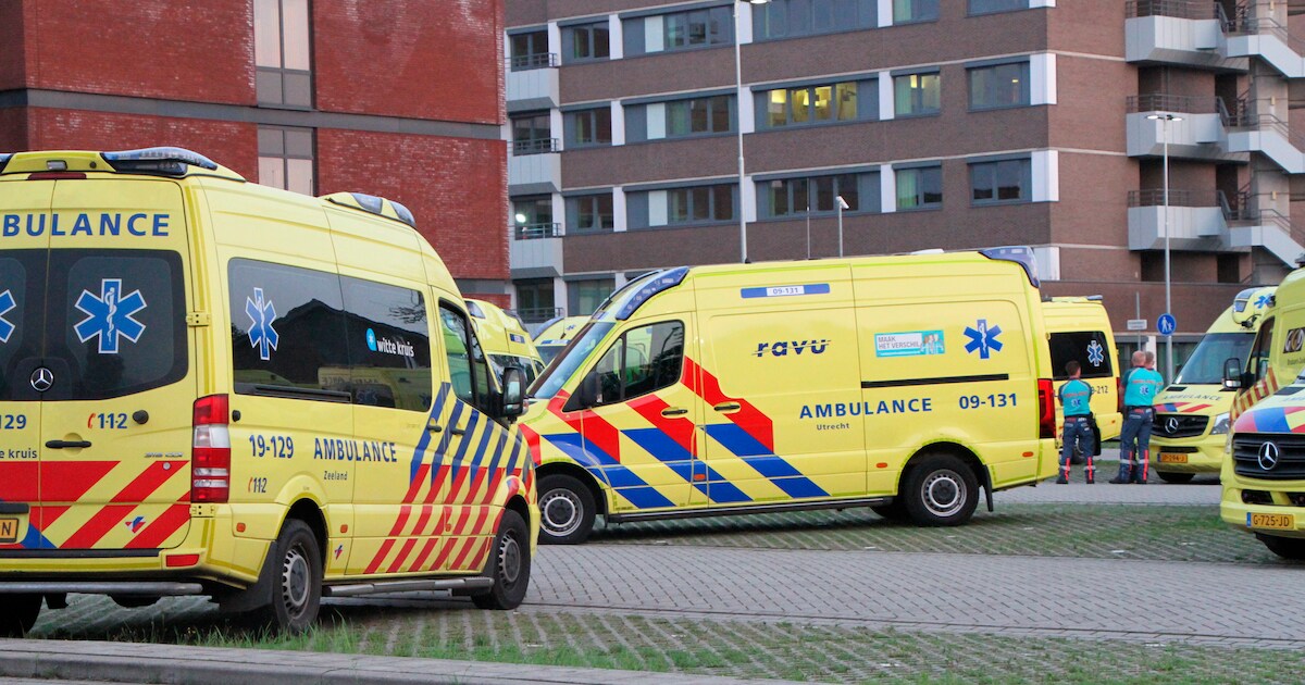 Dode en zwaargewonden na incident in Venlo, mogelijk door ongeval bij drugsproductie.