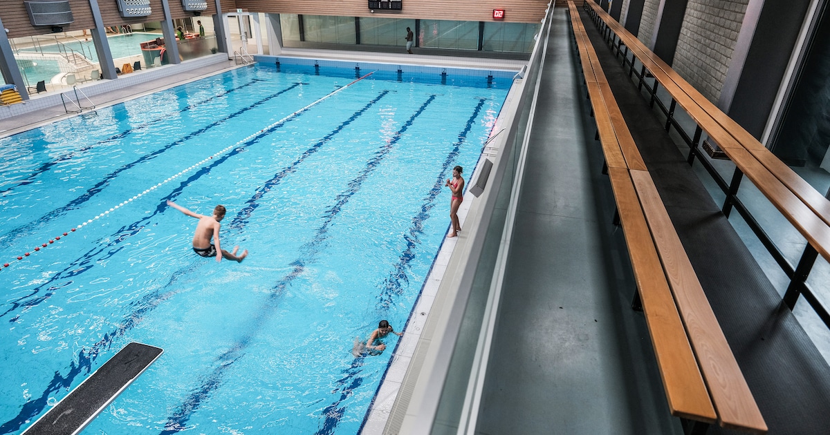 Poging tot wereldrecord in Doetinchem: 25 uur zwemmen