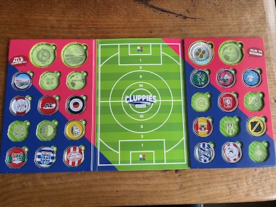 Henny, Steef, Harry en Gerrie dolblij na een oproepje in Lezers helpen lezers