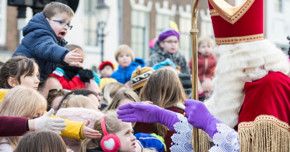 Mooi gebaar: er is een doventolkpiet bij de Deventer sinterklaasintocht