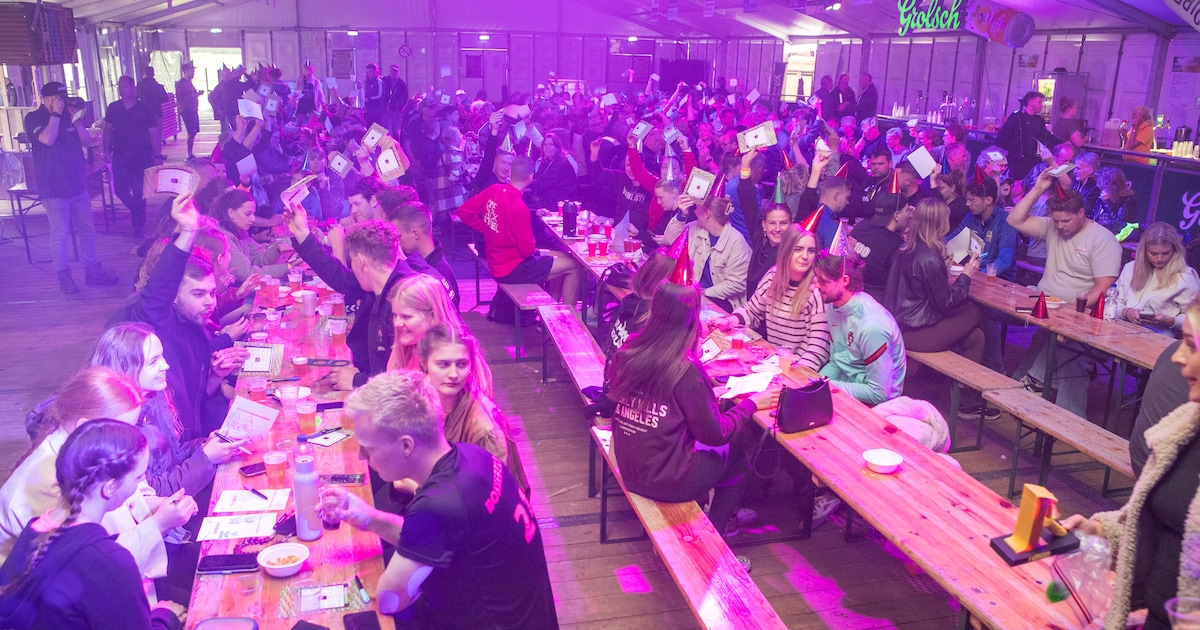 In beeld: Elshoffeest in volle gang met muziekbingo en andere activiteiten