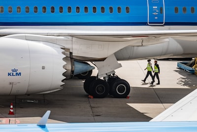 Bezuinigingen zijn volgens KLM harder nodig dan ooit: ‘We zijn duurder dan de landen om ons heen’