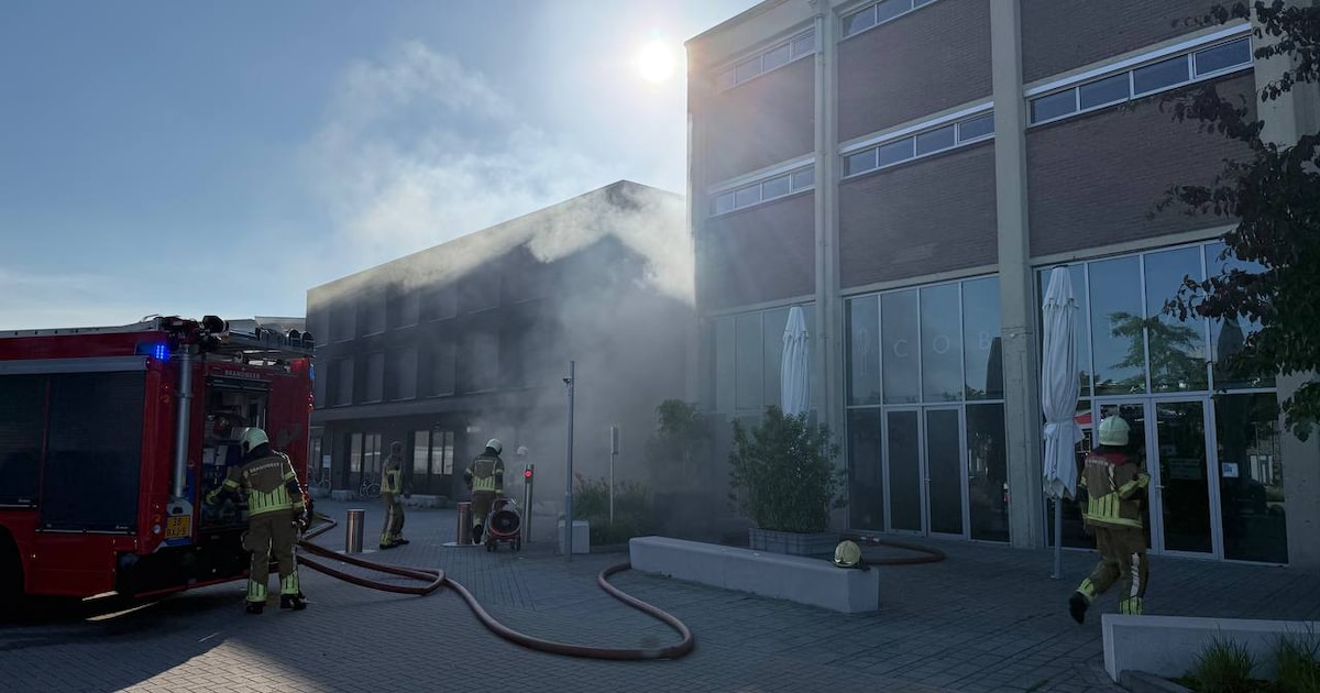 Brand uitgebroken bij De Melkhal in Enschede