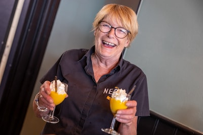 Ze drinkt nog één biertje met haar vrienden, 13 dagen later overlijdt Marianne (67)
