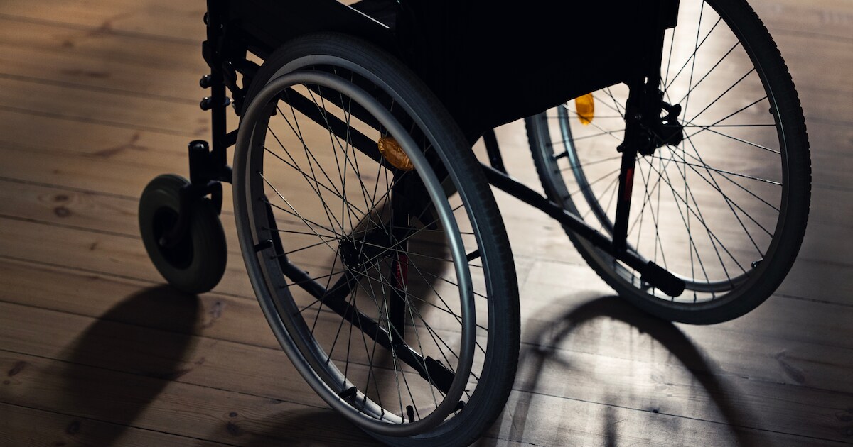 Roekeloze Deldenaar die zijn buurman de rolstoel in reed, moet zestien maanden de cel in