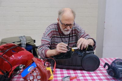 Oude laptop? Repair Café Hengelo biedt gratis hulp met overstappen
