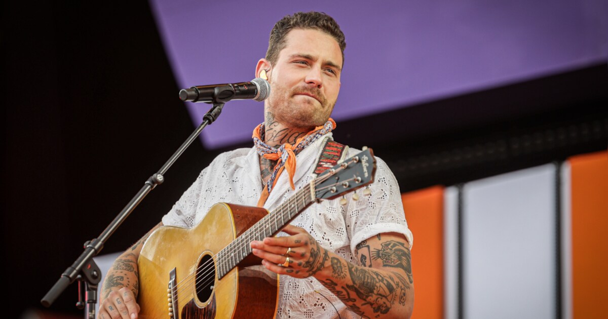 Lees in 1 minuut: dit is er aan de hand met Douwe Bob | Show | tubantia.nl