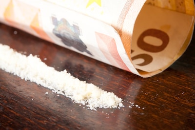 Het is goedkoper dan een biertje, en vier andere redenen waarom er zoveel cocaïne in ons riool zit