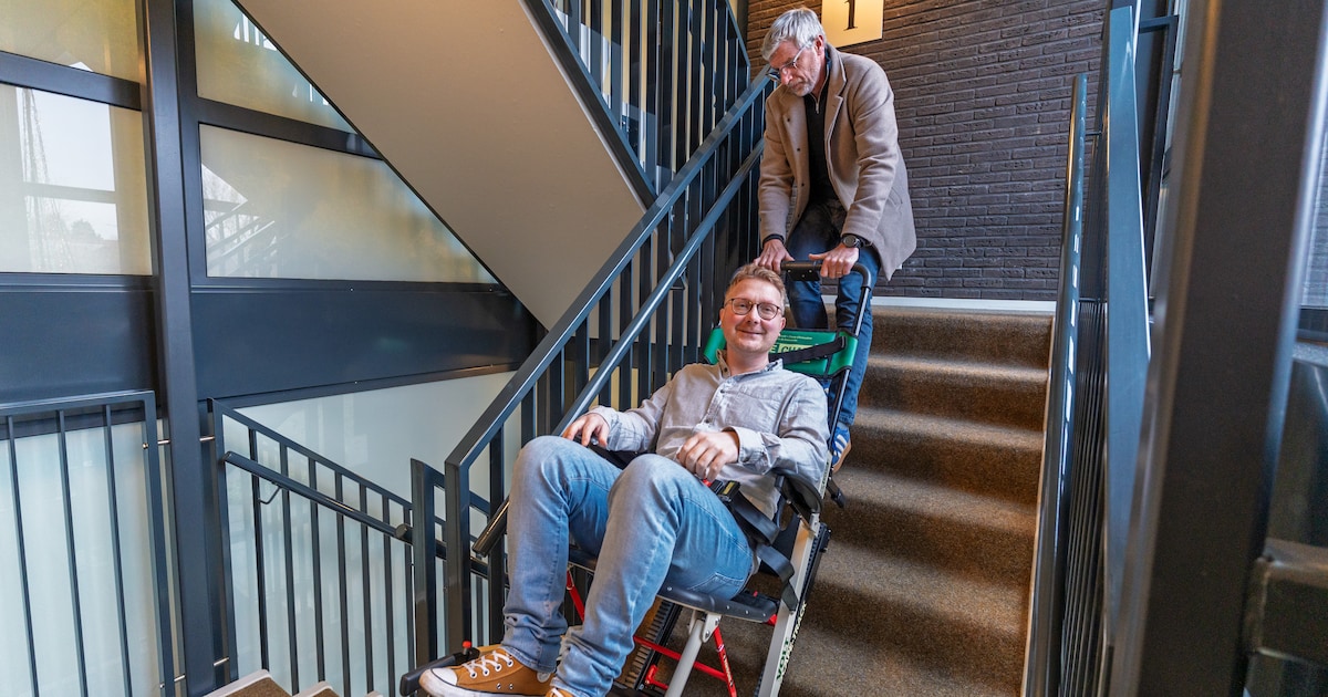 In een kasteel met stenen trapjes? Marco krijgt je er wel vanaf: ‘Wij zorgen dat iedereen overal uit