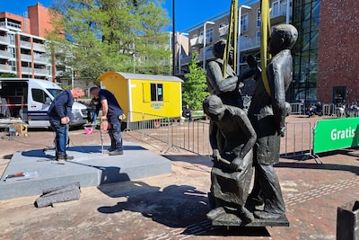 Dit standbeeld is net op tijd terug in Almelo