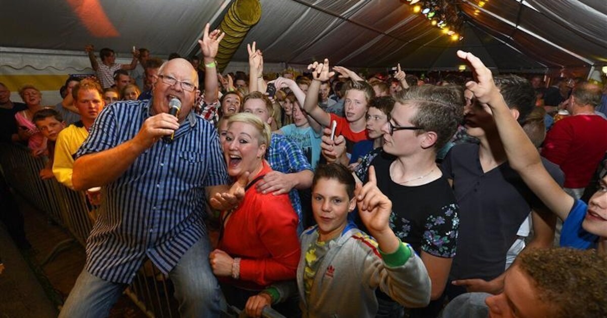 Tilligte drie dagen in ban van het dorpsfeest