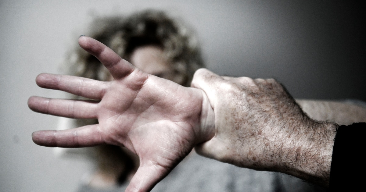 Man gaat ex te lijf na heftige pijn: nu werkt hij aan een betere versie van zichzelf