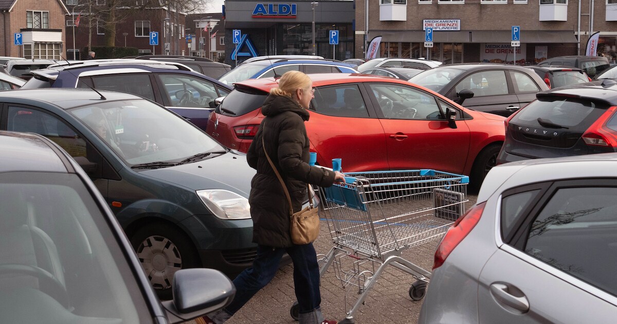 Bewoners in Raalte kunnen meedenken over parkeeroverlast: ‘Zij kennen situaties het beste’