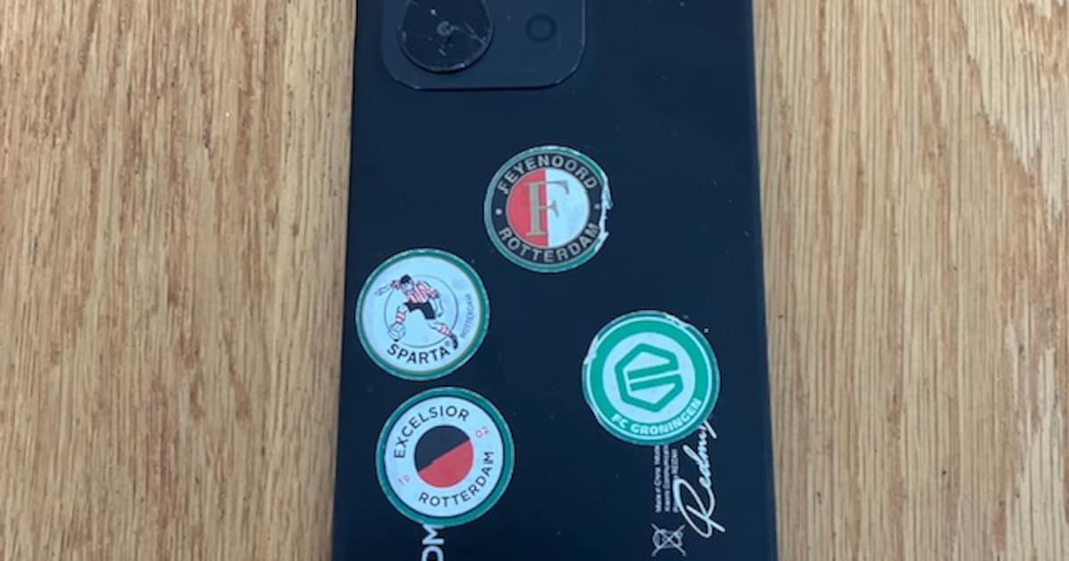 Telefoon gevonden, koperen schaal en gratis zwerfkeien