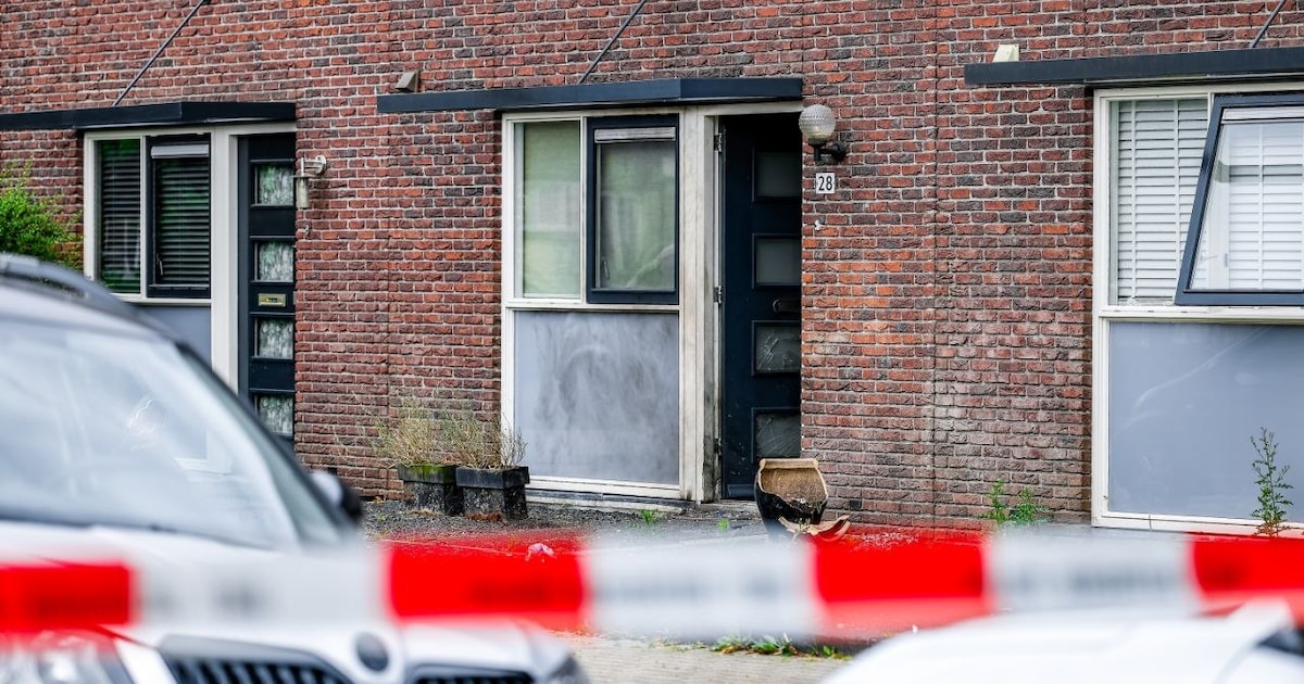 Explosie vlakbij woning in Hengelo, huis beschadigd
