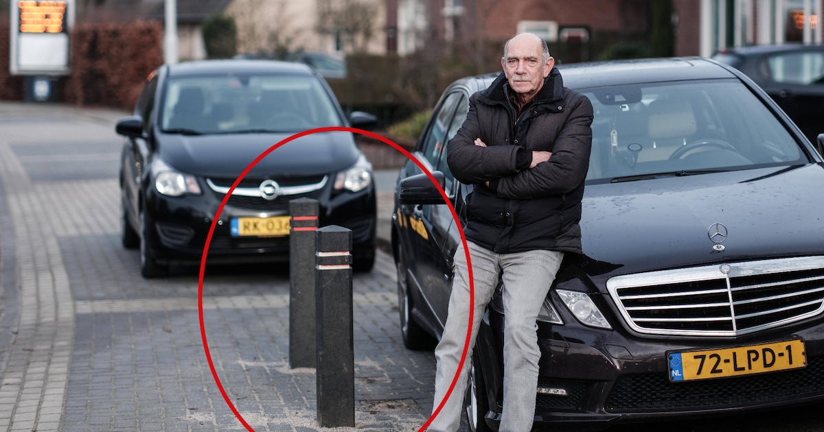 Gerrit komt thuis en ziet ineens twee paaltjes op parkeerplaats voor de deur: ‘Ik trek mijn bezwaar 
