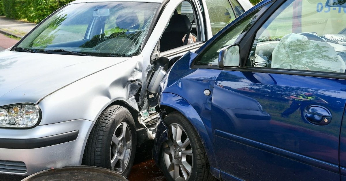 Automobiliste vergeet voorrang te verlenen, met ongeluk tot gevolg