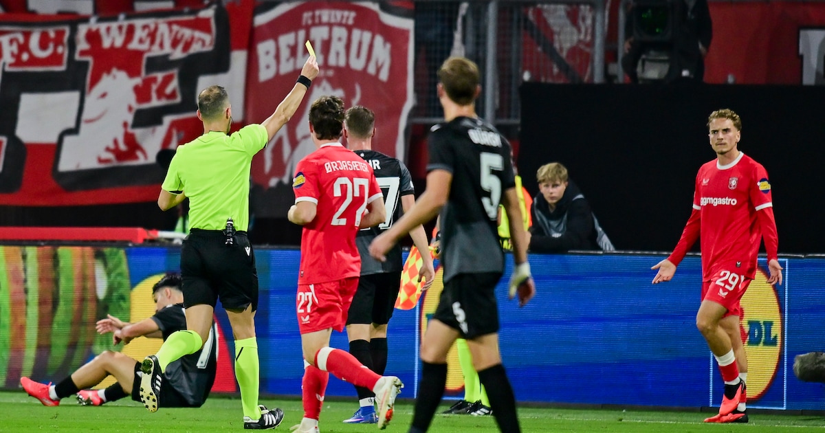 FC Twente heeft nog 45 minuten om iets aan de 0-0 in Enschede tegen FC Thun te doen