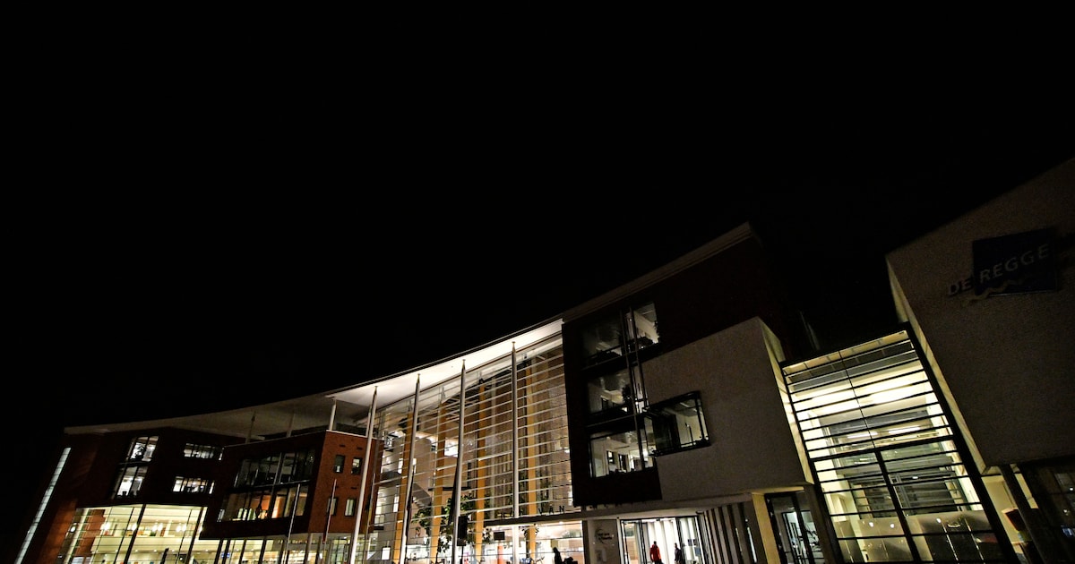 Gemeentehuis Hof van Twente was niet brandveilig