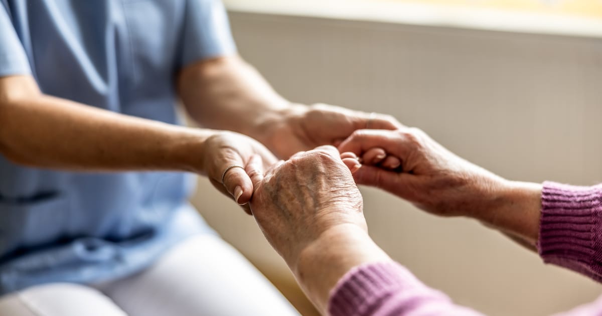 Vrouwen bellen aan en doen zich voor als thuiszorgmedewerkers; Achterhoekse zorgorganisatie slaat al