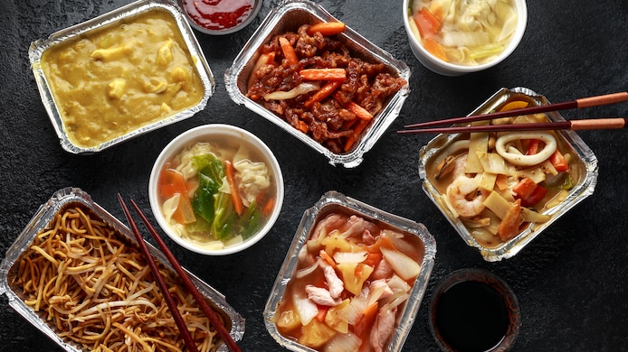 Eten afhalen en boodschappen thuis bezorgen: In Twenterand hebben zich al tal van ondernemers gemeld.