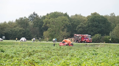 Man (42) uit Vriezenveen gewond bij ongeval bij Gramsbergen, man (65) uit Ter Apel overleden