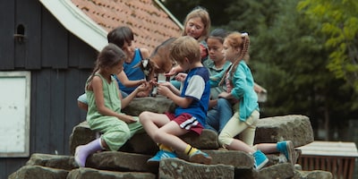 Kijktip: Pathmos schittert in nieuwe kinderserie (en hij is bijna op tv!)