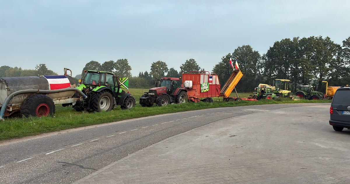 Boeren protesteren in Lichtenvoorde en krijgen steun van premier Rob Jetten: ‘Alleen maar goed dat z