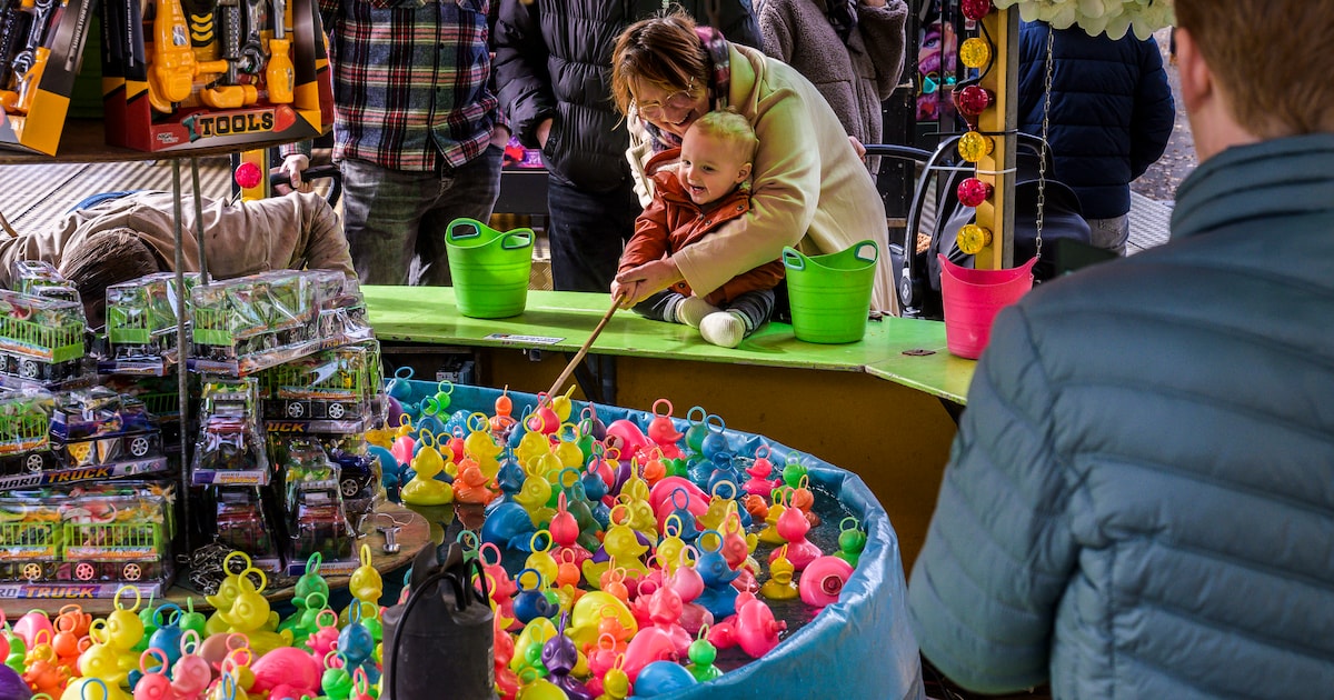 De geur van een suikerspin, de smaak van een kaneelstok: de kermis kan niet zonder