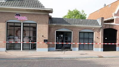 Zes verdachten aangehouden na explosies bij zonnestudio in Borne