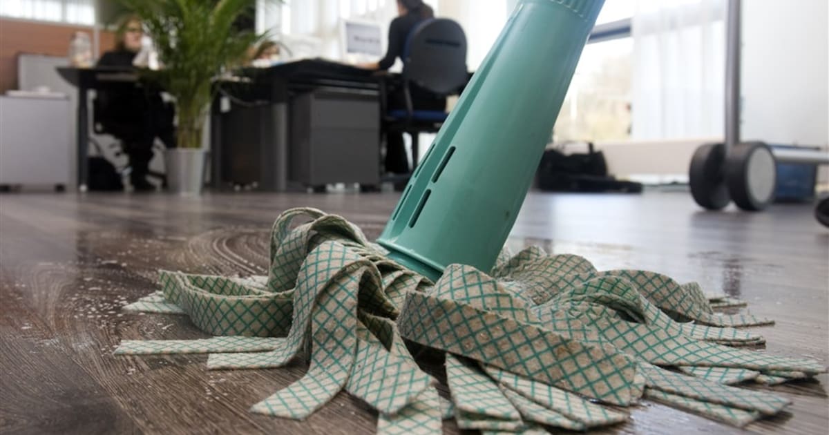 Schoonmaakbedrijf uit Apeldoorn neemt concurrent uit Almelo over en ...