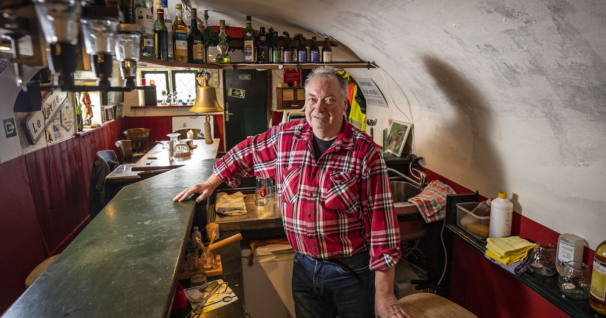 Thuiscafeetje in Tilligte: ‘Wat we hier in De Bikkerbar doen, dat gaat eindeloos vedan’