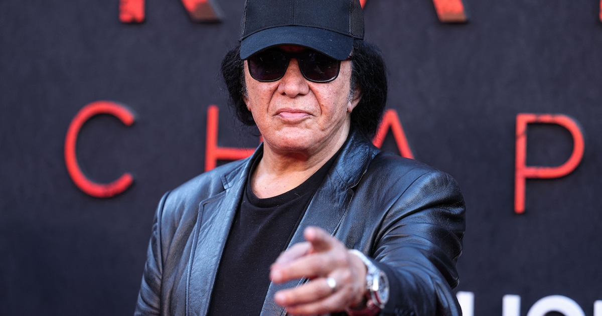 Kiss-zanger Gene Simmons betrokken bij auto-ongeluk: ‘Raakte buiten bewustzijn’.