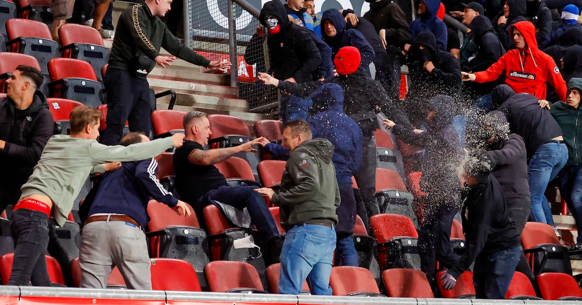Simpel omzeilden relschoppers beveiliging Grolsch Veste bij rellen ...