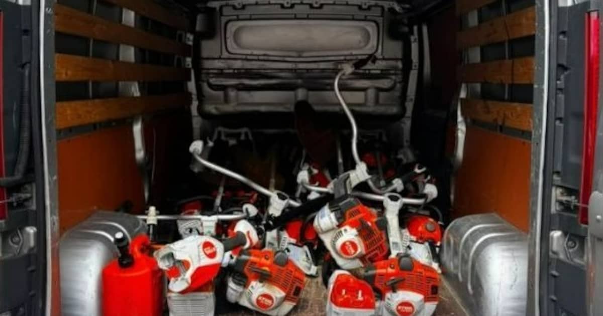Dief steelt bosmaaiers in Holten: politie spoort verdachte op dankzij tracker