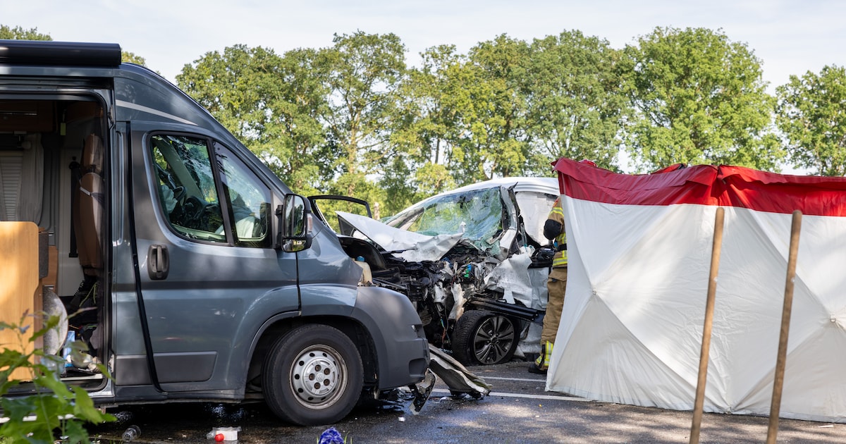 Man (60) komt om het leven na aanrijding bij Raalte, vrouw (73) uit Eibergen aangehouden