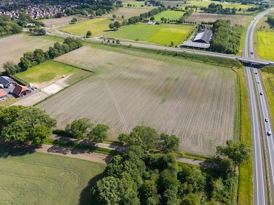 Vluchtelingen welkom in Haaksbergen, vindt Margaret (63): ‘En dan weet je dat je een bak stront over je heen krijgt’