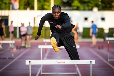 Hengelose atlete Ruby (18) naar EK onder 20: ‘Ik heb niet opgegeven’