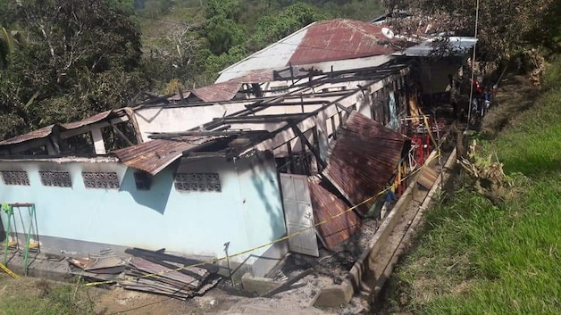 Wierdense Ineke Patty weer thuis na brand in kindertehuis op Ambon ...
