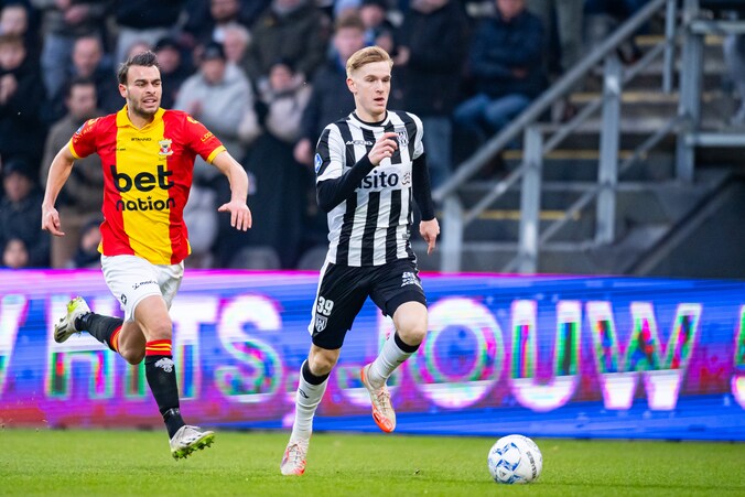 Mats Rots met Oranje op stap richting derby | Sport | Tubantia.nl
