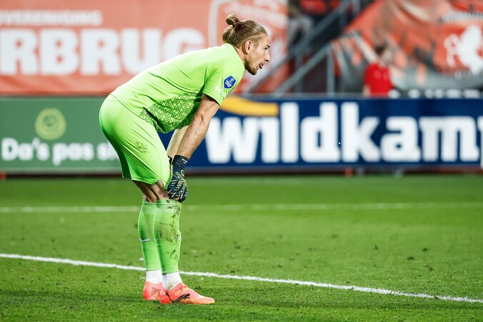 FC Twente mist doelman Unnerstall in beladen duel bij Ajax | Sport ...