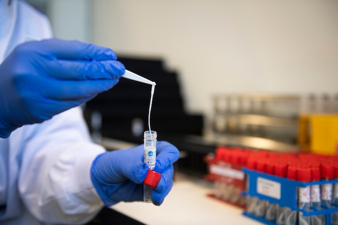 Inspectie prijst Twentse laboratorium Labmicta om strenge aanpak na ...
