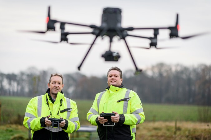 Benteloër Wouter Borre is een hoogvlieger met drones: ‘Ik heb iets met ...