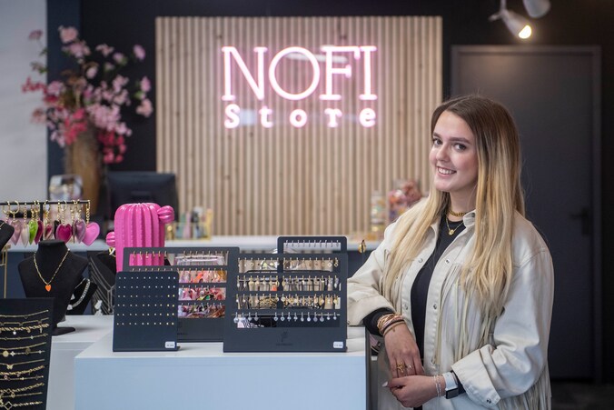 NOFI Store, nieuwe winkel met modeaccessoires en sieraden in Nijverdal ...