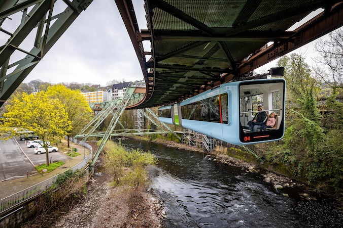 Hengeloër Roel Kok ziet de kansen voor zijn droom, een zweeftrein in ...