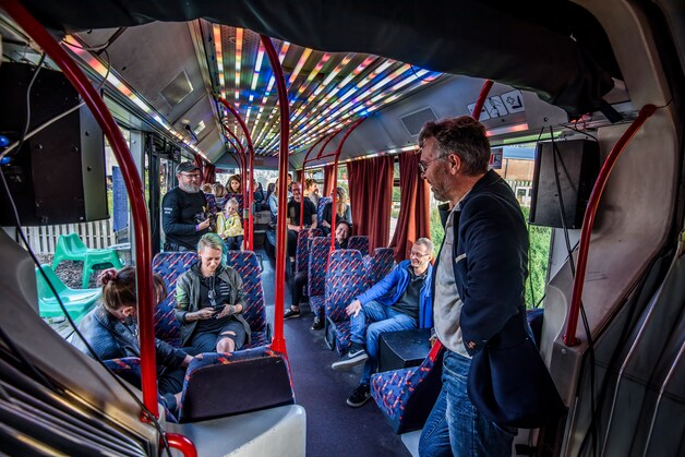 Mobieltjes blijven in de zak bij bezoekers Hart van Zuid Festival: ‘De ...